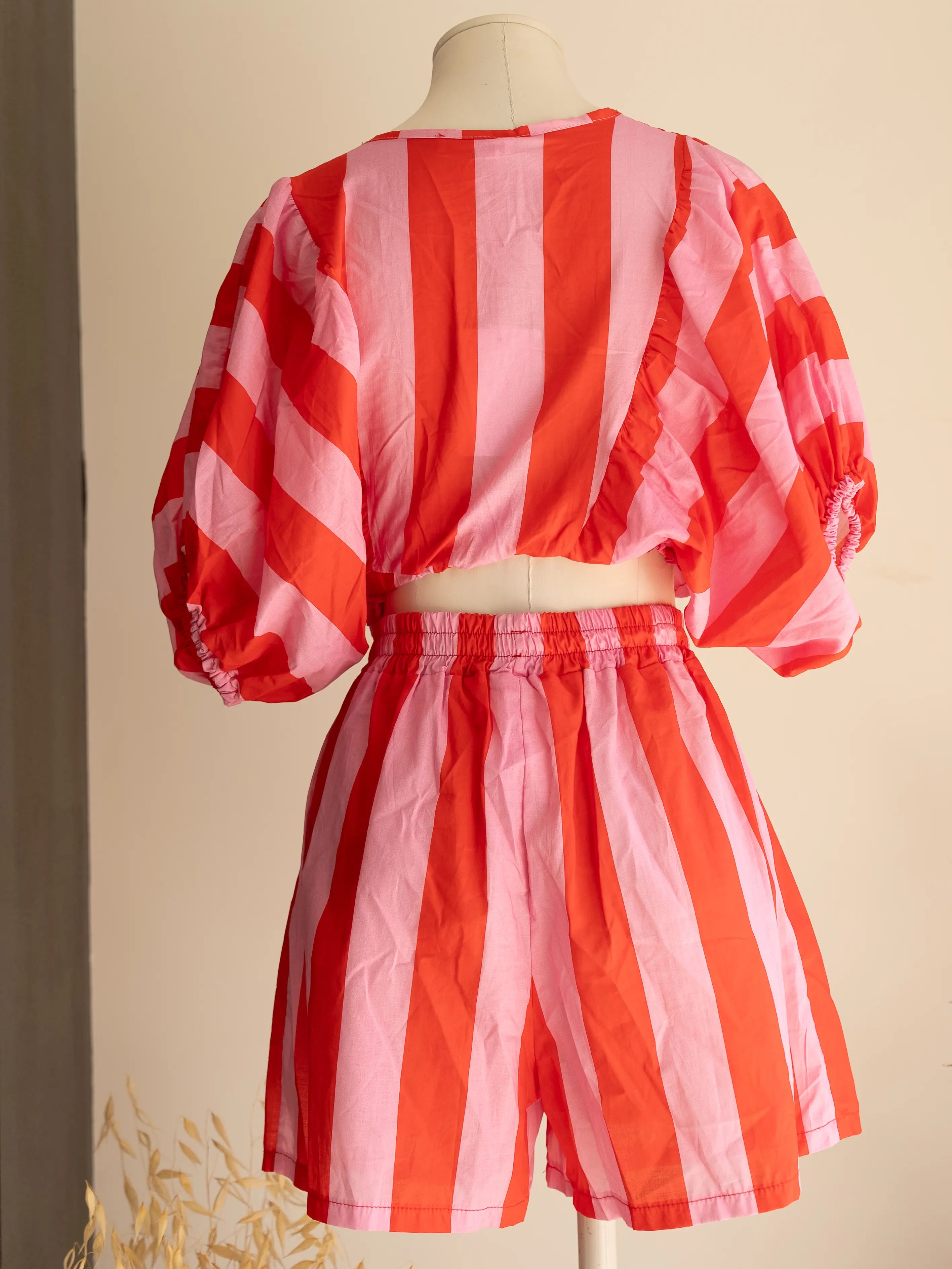 Ensemble Jessica Rouge