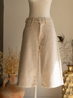 Détail taille Bermuda Rachel en jean beige Studio Albine P
