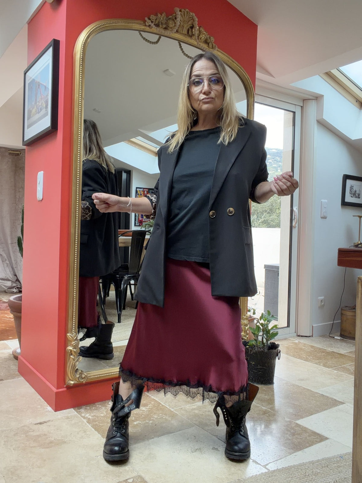 Blazer Saskia noir avec doublure léopard aux poignets