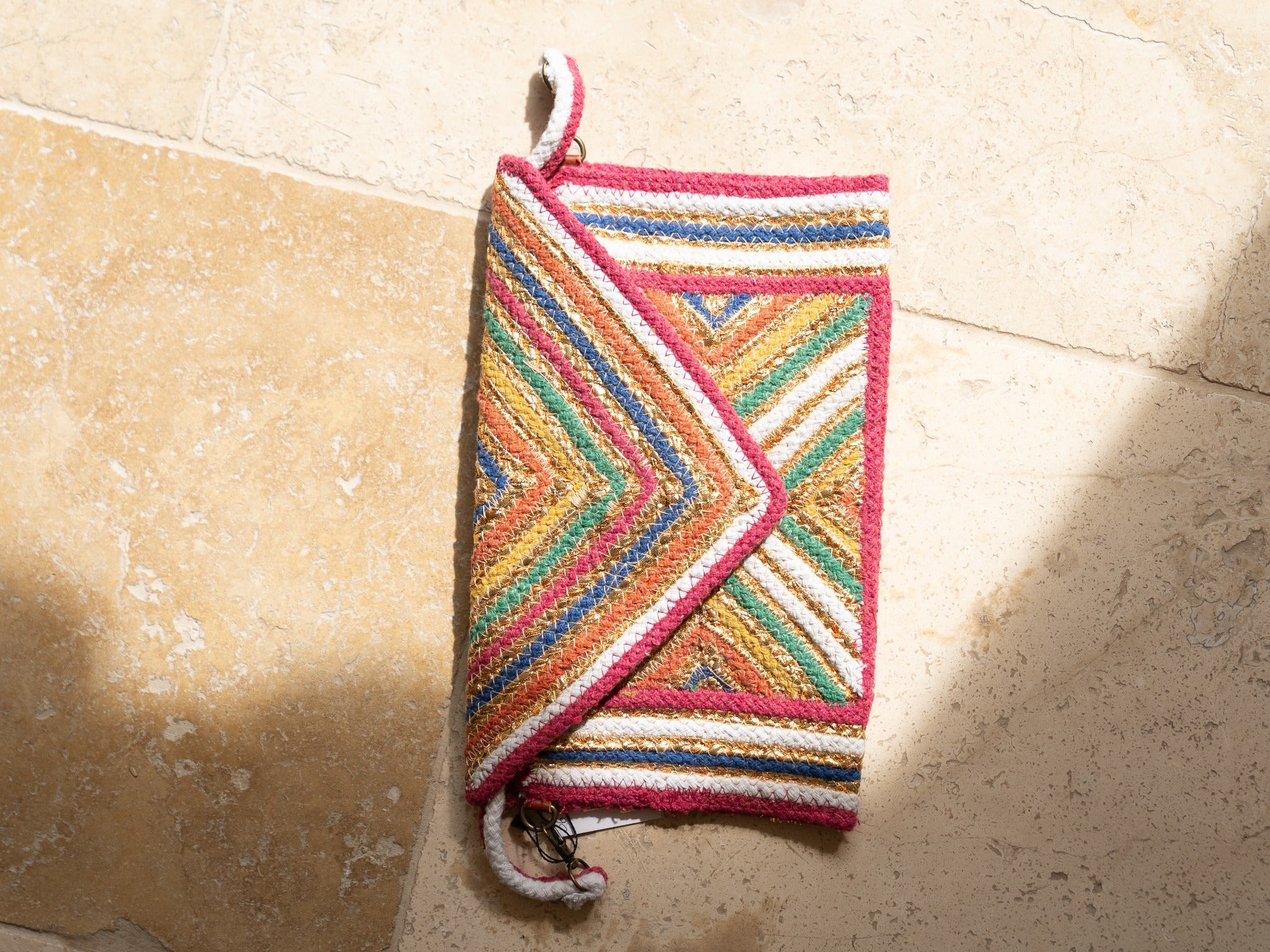 Pochette Falbala Rose en jute colorée Studio Albine P